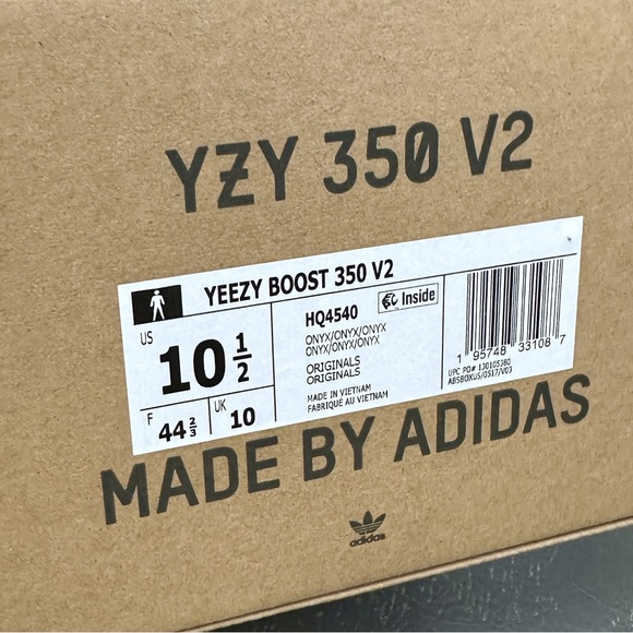 Adidas Boost Yeezy 350 V2 Onyx HQ4540 10.5 Kanye West - Picture 8 of 9